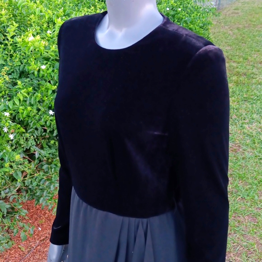 David Warren Black Velvet Shere Empire Waist Maxi Dress (Pleated Waist) Korea